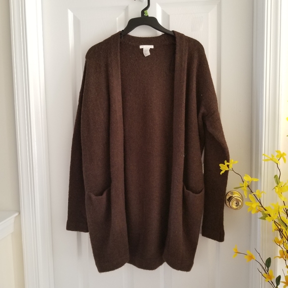 H&M Sweaters - 3/$25 H&M Oversized Cardigan
